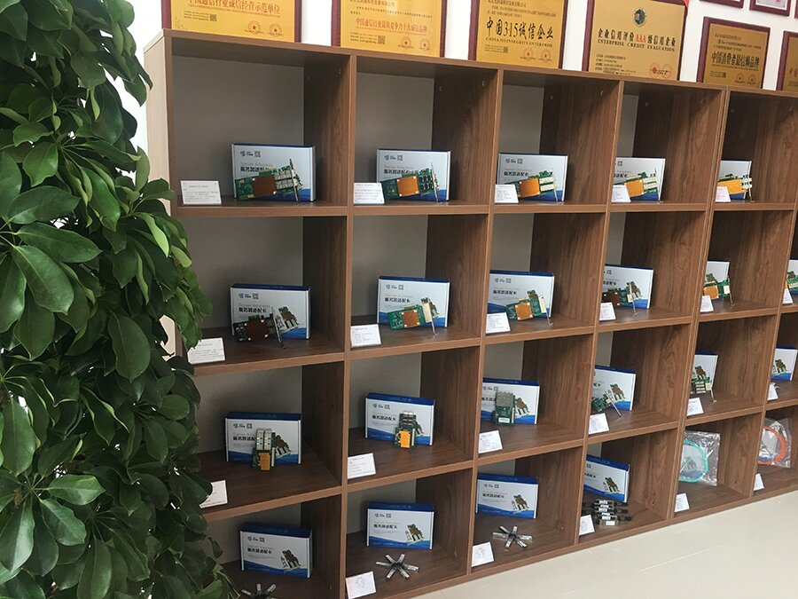 光潤(rùn)通產(chǎn)品墻